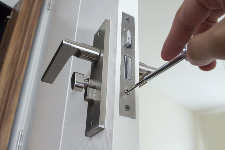 Our local locksmiths are able to repair and install door locks for properties in Driffield and the local area.